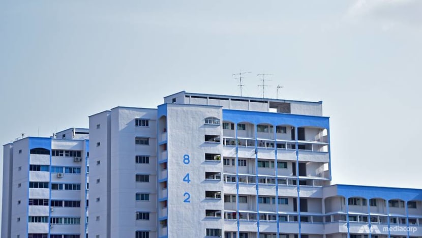 930,000 HDB households to receive S$132 million in S&CC rebates 930,000 HDB households to receive S$132 million in S&CC rebates