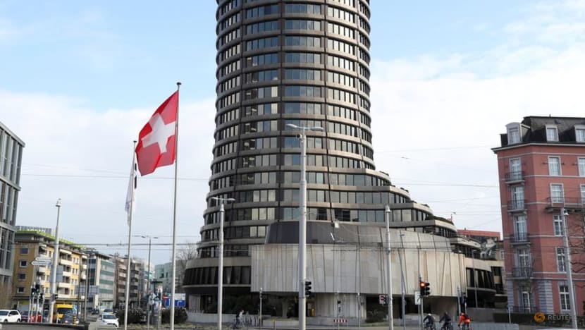 BIS backs "forceful" rate hikes despite rising recession risk BIS backs "forceful" rate hikes despite rising recession risk