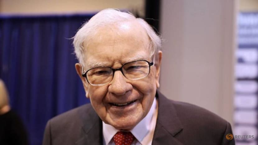 Warren Buffett again encourages investors to bet on America