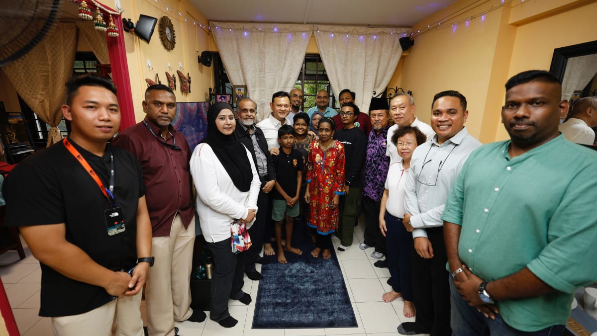 Penghuni rumah peralihan Darul Islah ceriakan sambutan Deepavali ibu