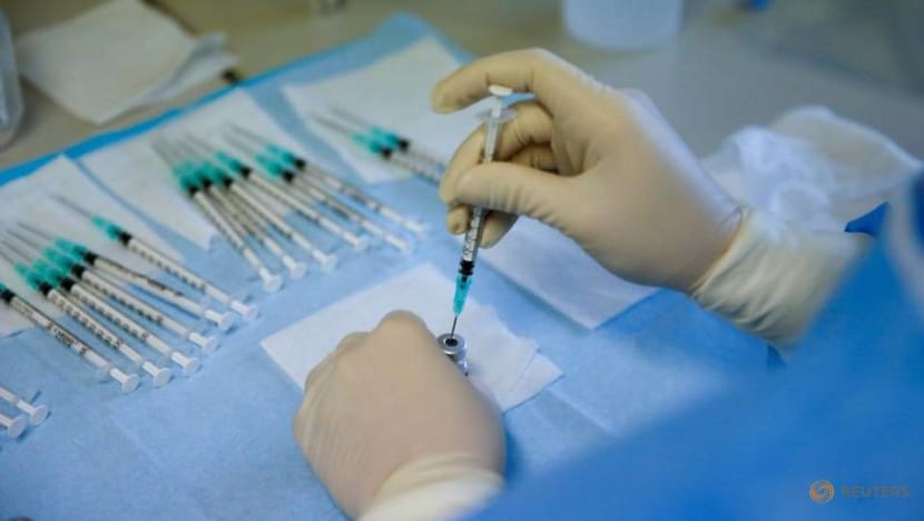 COVID-19: EU scrambles for syringes to avoid wasting Pfizer vaccines and extra cost COVID-19: EU scrambles for syringes to avoid wasting Pfizer vaccines and extra cost