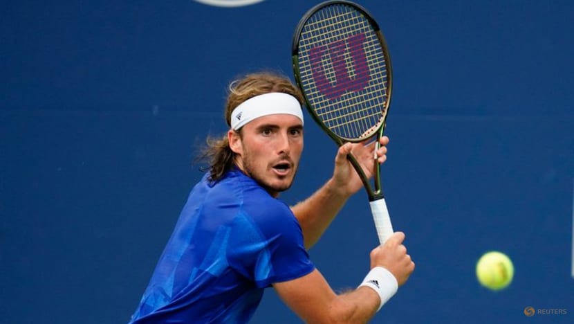 Tennis-Greek government pushes back on Tsitsipas' vaccine comments Tennis-Greek government pushes back on Tsitsipas' vaccine comments