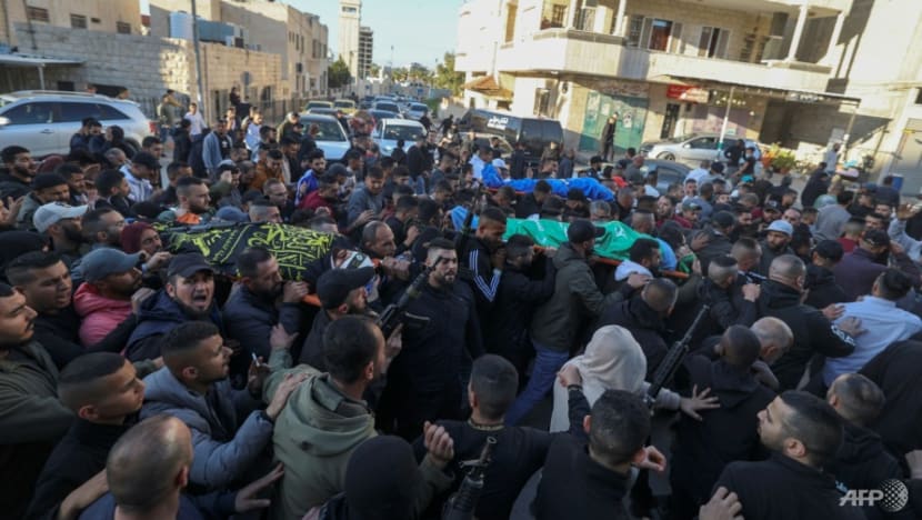 Israel raid on West Bank militants kills four Palestinians Israel raid on West Bank militants kills four Palestinians