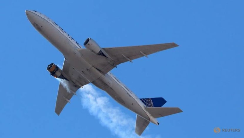 Analysis: Boeing alters course in speedy response to engine blowouts Analysis: Boeing alters course in speedy response to engine blowouts