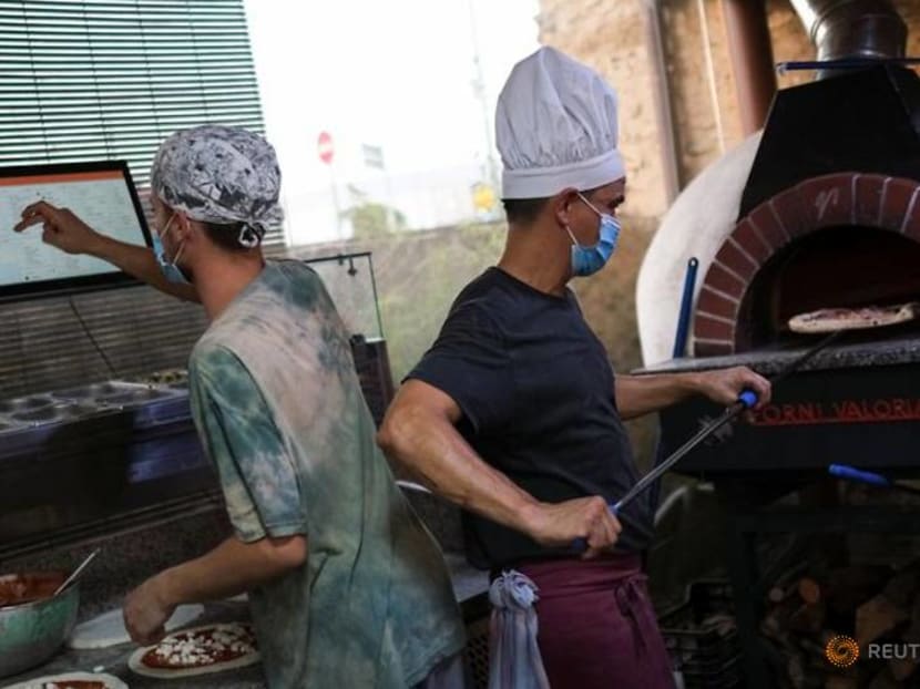Pizza restaurant launches Spain's first virtual waiter app Pizza restaurant launches Spain's first virtual waiter app