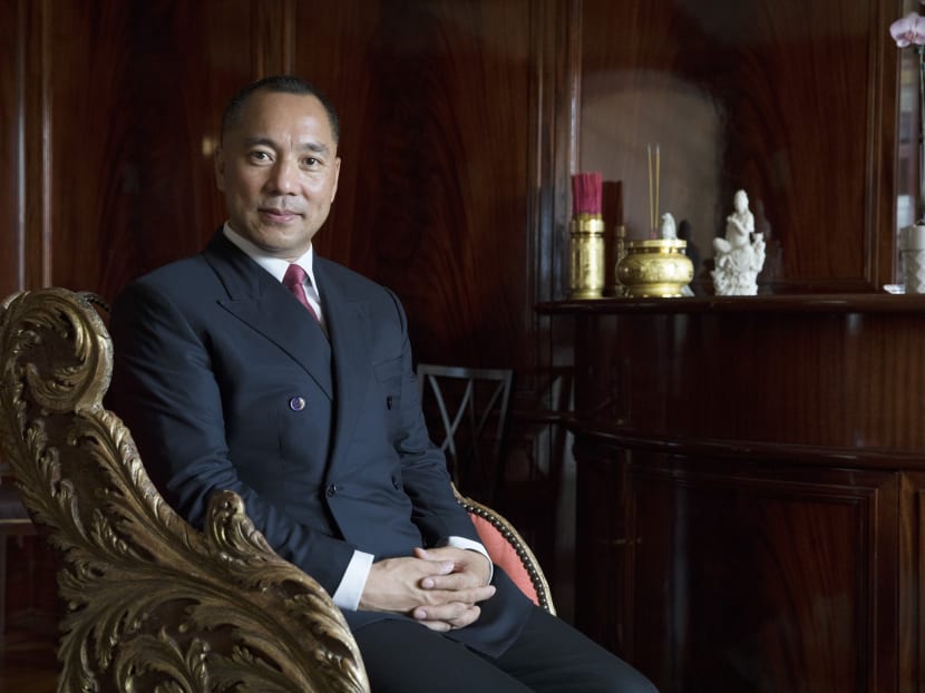Mr Guo Wengui, a Chinese billionaire, in his Manhattan apartment, May 16, 2017. The billionaire, in self-imposed exile, has hurled political grenades at the Chinese Communist Party for months. Photo: New York Times