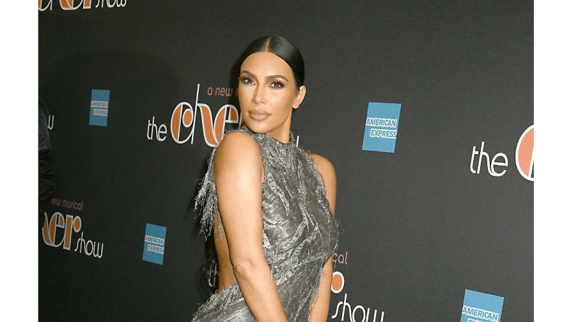 Kim Kardashian West ends Taylor Swift feud Kim Kardashian West ends Taylor Swift feud