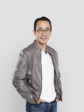 Tang Yeow Assistant Vice President (Chinese Drama Productions) Tang Yeow Assistant Vice President (Chinese Drama Productions)