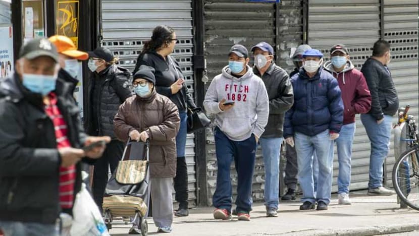 US hits record 2,228 COVID-19 deaths in a day US hits record 2,228 COVID-19 deaths in a day