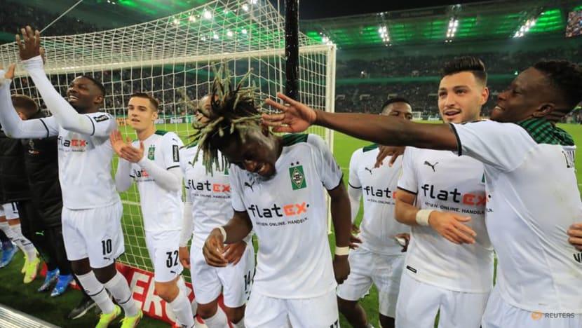 Playing in a trance, Gladbach secure historic win over Bayern Playing in a trance, Gladbach secure historic win over Bayern