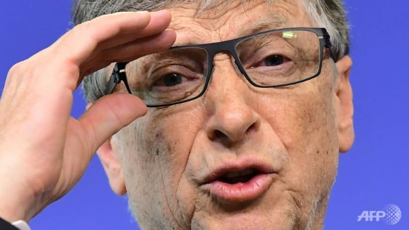 Bill Gates sekali lagi lelaki terkaya di dunia, Trump tersungkur 200 tangga
