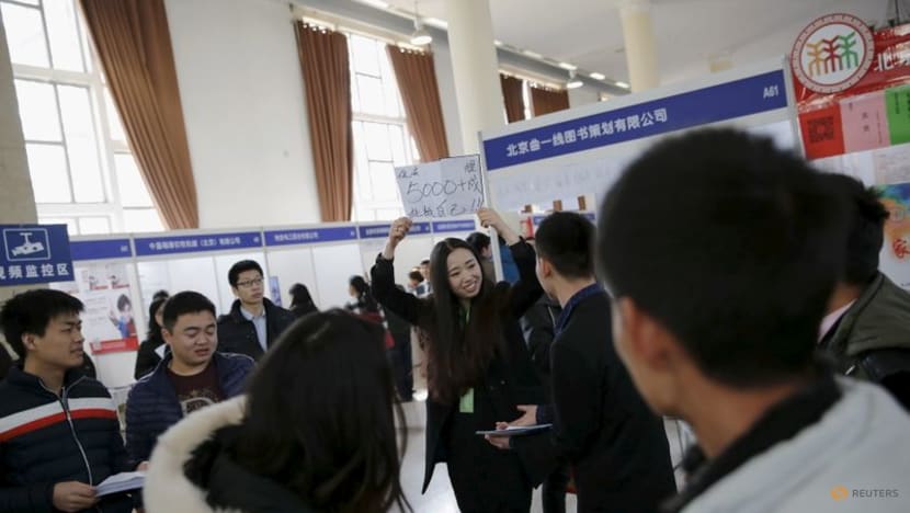 China issues guidelines on promoting employment in next five years - Xinhua China issues guidelines on promoting employment in next five years - Xinhua