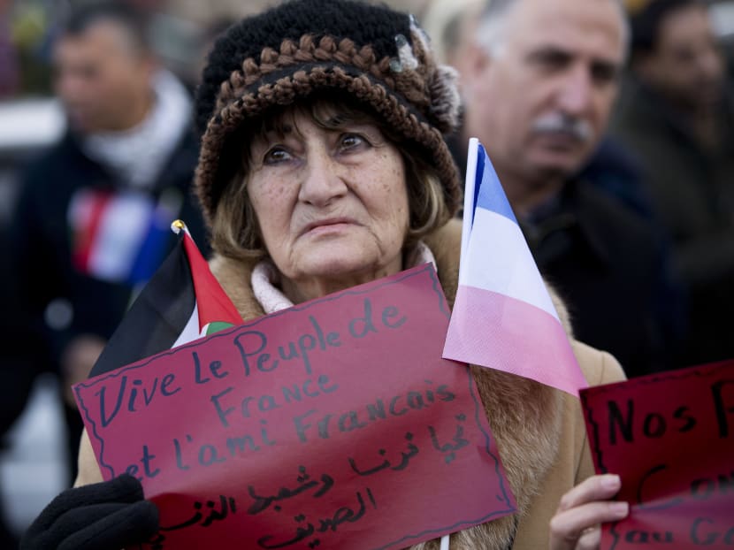 More rallies formed worldwide to honour Paris victims