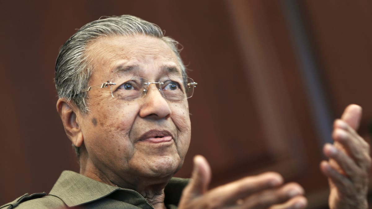 Mahathir defends ‘lazy Malays’ remarks - TODAY