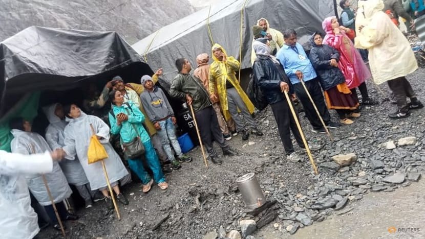 Thirteen dead, three dozen missing after cloudburst in India's Kashmir Thirteen dead, three dozen missing after cloudburst in India's Kashmir