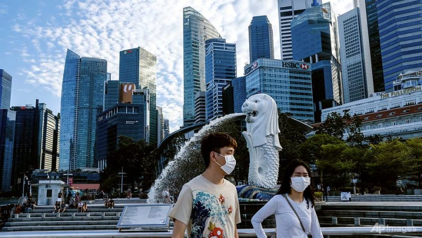 Singapore visitor arrivals edge up to highest since COVID-19 travel restrictions