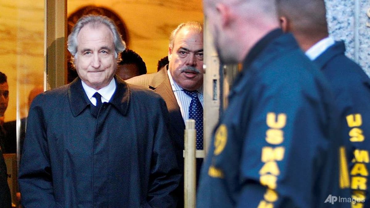 Bernard Madoff, dalang skema Ponzi besar-besaran, meninggal di penjara AS