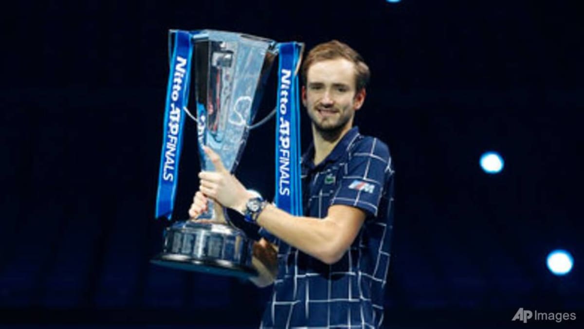 Tenis: Medvedev mengalahkan Thiem untuk memenangkan gelar ATP Finals