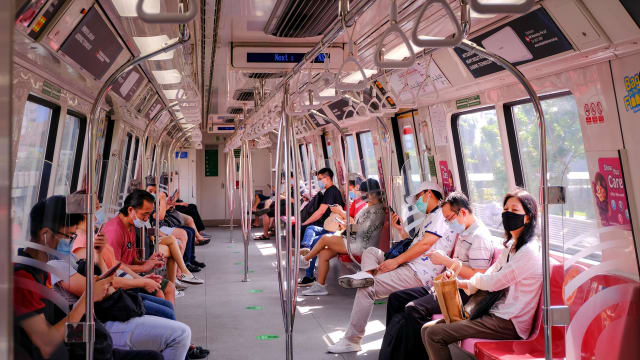 本地每周冠病病例上升到1万起以上