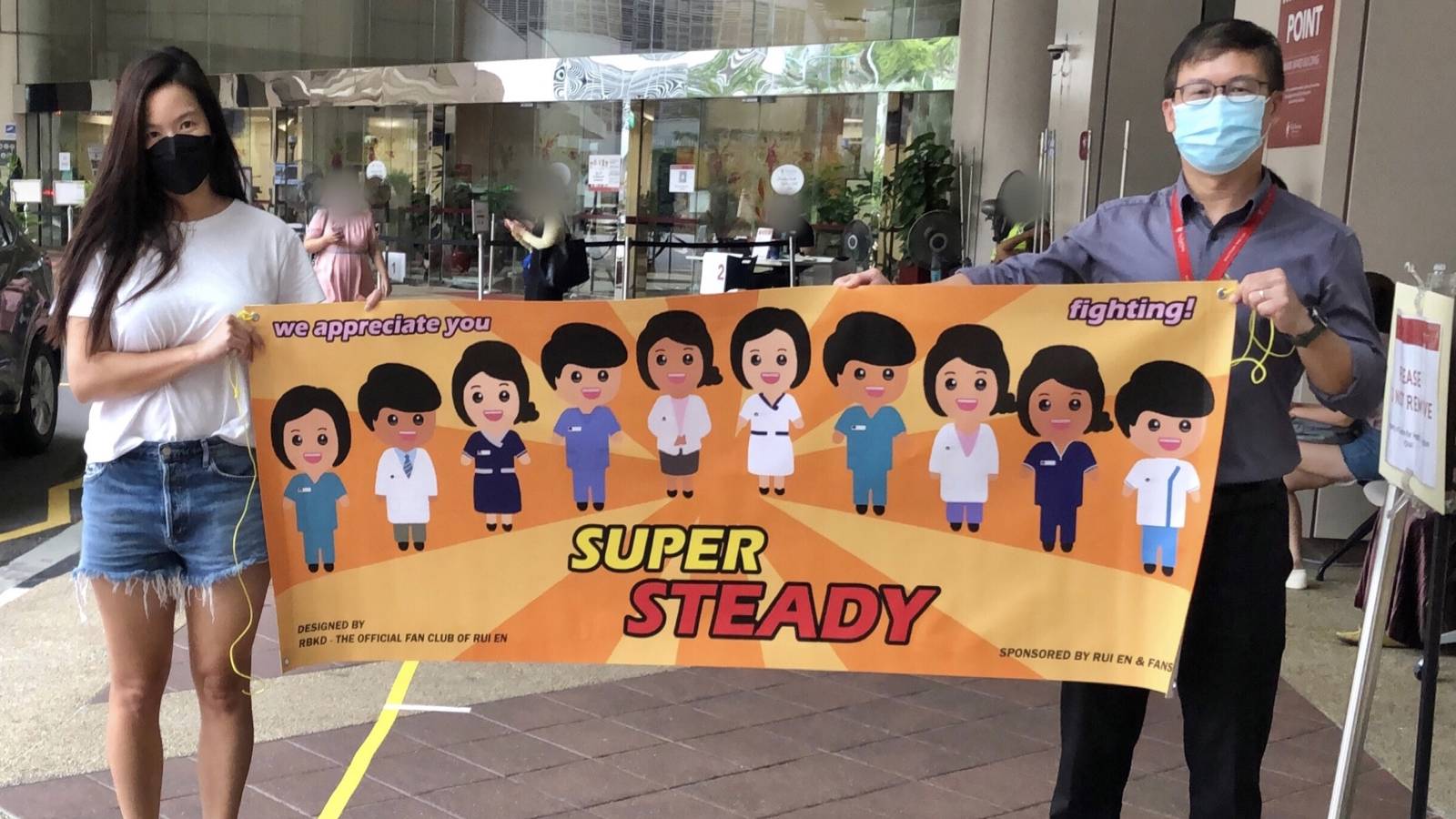 Rui En And Her Fanclub Made This Very Sweet Poster For TTSH Frontliners Rui En And Her Fanclub Made This Very Sweet Poster For TTSH Frontliners