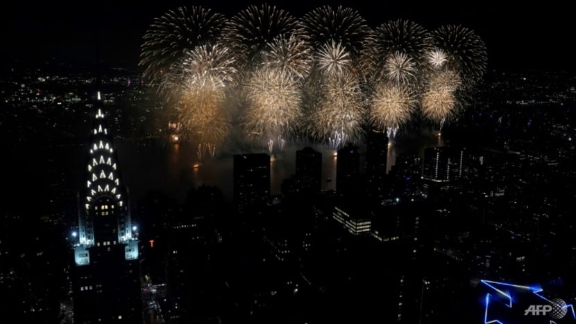July 4th weekend celebrations to test US travel system