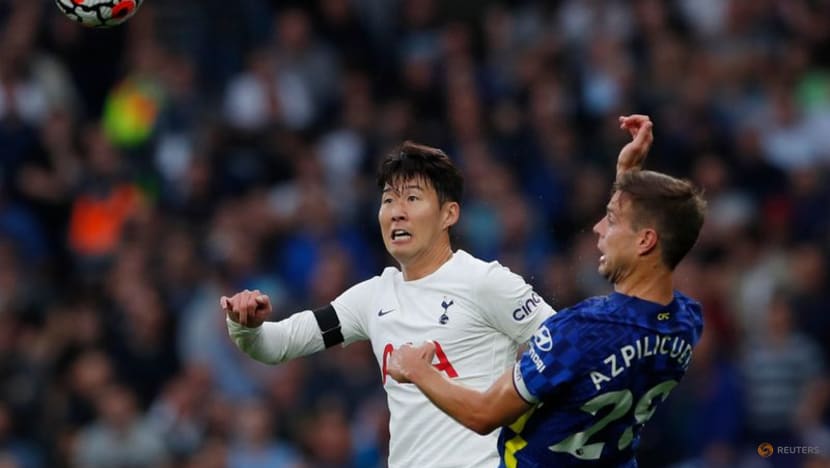 Football:
Classy Chelsea crush Tottenham to go joint top Football:
Classy Chelsea crush Tottenham to go joint top