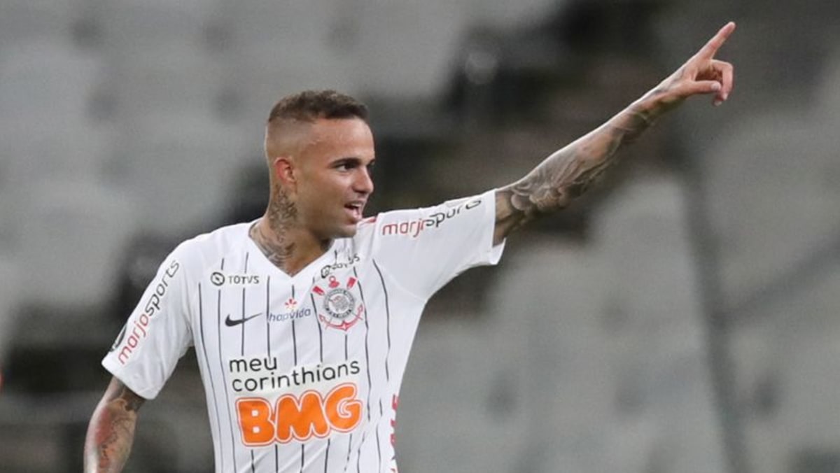 Brazilian fans attack Corinthians midfielder Luan - TCA News