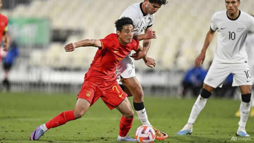 China draw 0-0 with 10-man New Zealand in football friendly China draw 0-0 with 10-man New Zealand in football friendly
