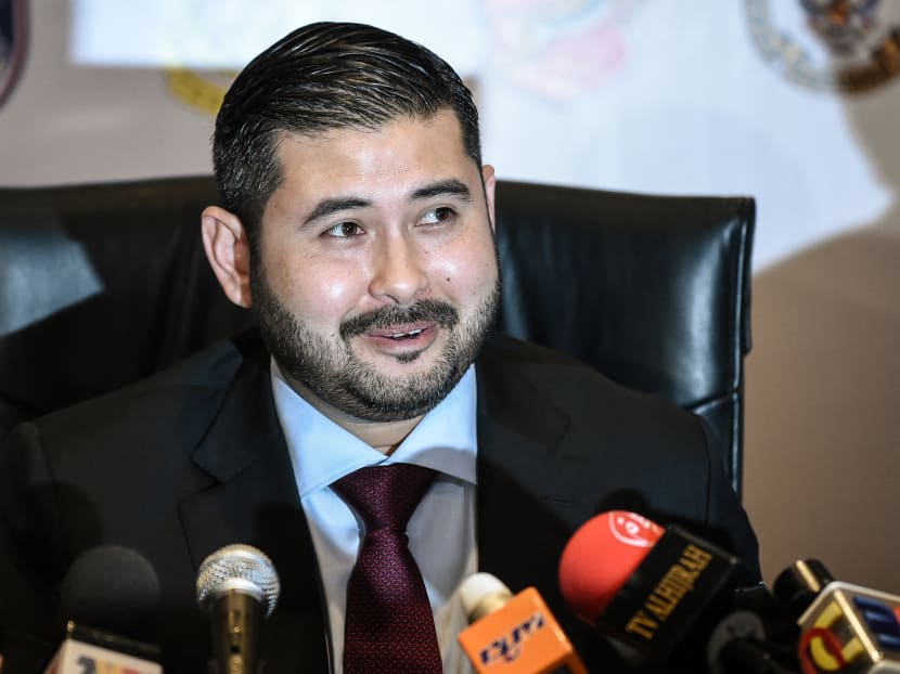 Tunku Ismail Sultan Ibrahim, crown prince of the oil-rich state of Johor, said Valencia needs someone who is "hungry for success", adding that he was motivated by "creating history". Tunku Ismail Sultan Ibrahim, crown prince of the oil-rich state of Johor, said Valencia needs someone who is "hungry for success", adding that he was motivated by "creating history".