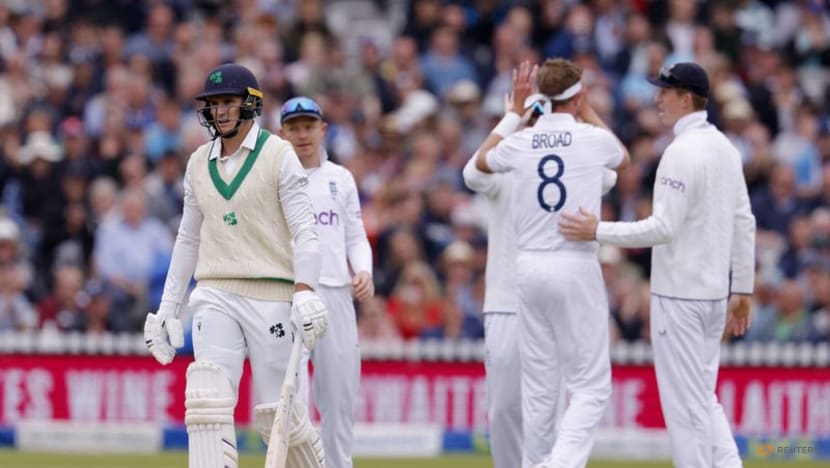 England's Broad takes three early wickets but Ireland dig in