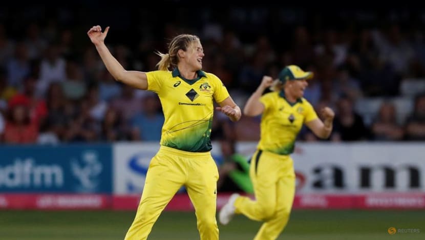 Cricket: Perry the first Australian woman to pick up 300 wickets Cricket: Perry the first Australian woman to pick up 300 wickets