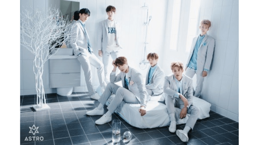 ASTRO Poses for ′Winter Dream′ Group Teaser Image