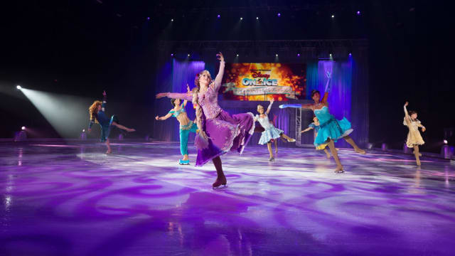 “Disney On Ice presents Mickey and Friends”　经典动画场面冰上重现