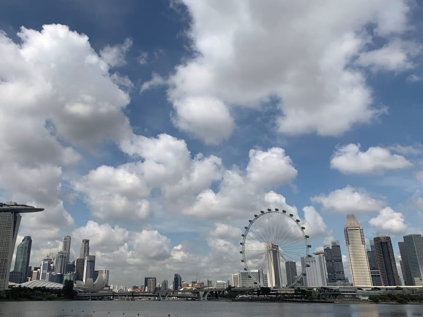 Senior Minister Teo Chee Hean says the Government believes in adopting a realistic and practical approach towards climate change. "You could call us 'climate realists'," he adds. Senior Minister Teo Chee Hean says the Government believes in adopting a realistic and practical approach towards climate change. "You could call us 'climate realists'," he adds.