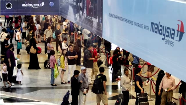 客流量激增 马国机场促旅客提早四小时到机场