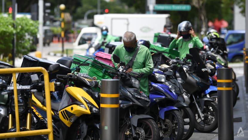 food-delivery-riders_0.jpg