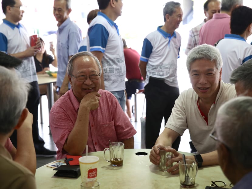 The meeting, which took place at Ang Mo Kio Market and Food Centre, comes a few weeks after Dr Tan Cheng Bock announced his intention to make a political comeback, with Mr Lee Hsien Yang publicly throwing support behind him. The meeting, which took place at Ang Mo Kio Market and Food Centre, comes a few weeks after Dr Tan Cheng Bock announced his intention to make a political comeback, with Mr Lee Hsien Yang publicly throwing support behind him.