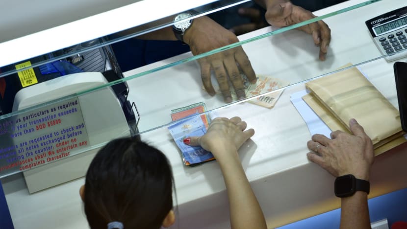 Commentary: Money changers have their own fintech disruption to grapple with Commentary: Money changers have their own fintech disruption to grapple with
