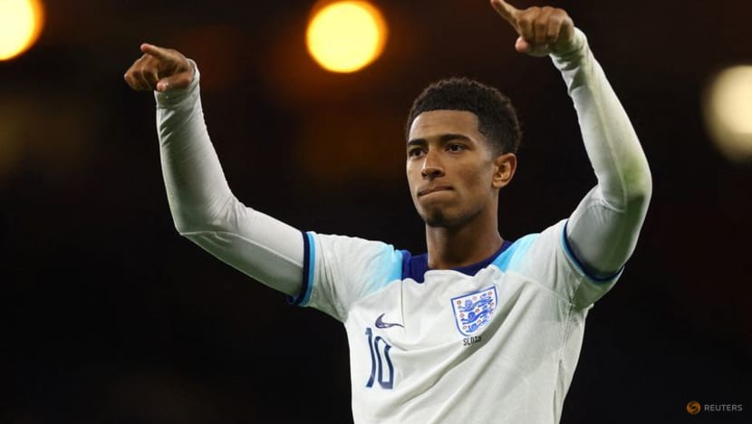 Bellingham not weighed down by Real shirt, says Ancelotti
