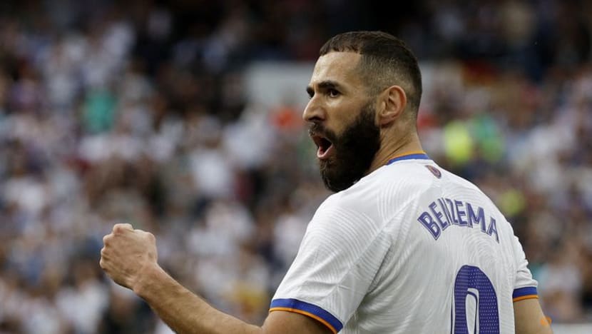 Brilliant Benzema guides Real Madrid to league title Brilliant Benzema guides Real Madrid to league title