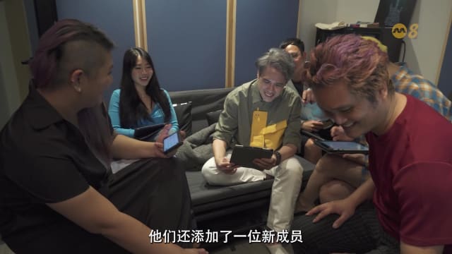 前线追踪 | 用人工智能创作歌曲 麦克疯：它懂的字比我多！