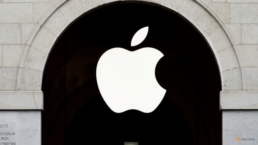 Apple to face EU antitrust charge over NFC chip: Report 