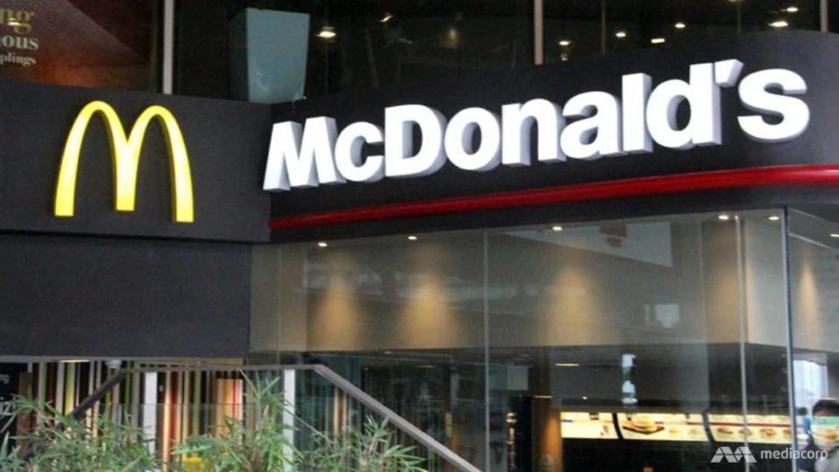 McDonalds Singapore suspends all restaurant operations until May 4 - CNA McDonalds Singapore suspends all restaurant operations... 