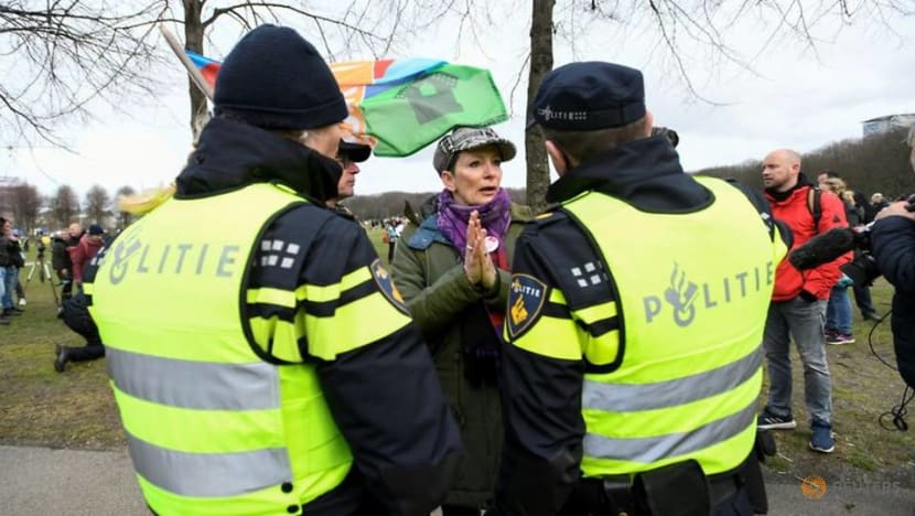 Dutch police break up anti-lockdown protest ahead of election Dutch police break up anti-lockdown protest ahead of election