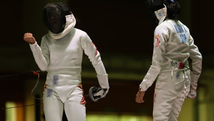 Pasukan lawan pedang foil wanita S'pura pertahan takhta, tewaskan Filipina 33-28 Pasukan lawan pedang foil wanita S'pura pertahan takhta, tewaskan Filipina 33-28