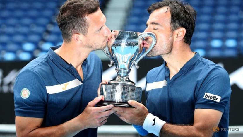 Dodig, Polasek win Australian Open men's doubles title Dodig, Polasek win Australian Open men's doubles title