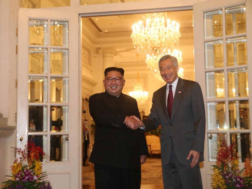 Prime Minister Lee Hsien Loong meeting North Korean leader Kim Jong-un before the historic summit with US President Donald Trump. Prime Minister Lee Hsien Loong meeting North Korean leader Kim Jong-un before the historic summit with US President Donald Trump.