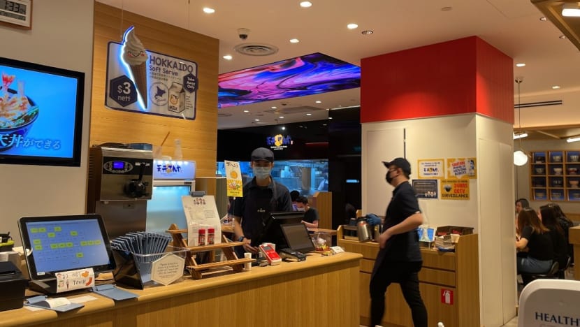 4-day work week tough for some F&Bs, but other benefits on offer to attract workers 4-day work week tough for some F&Bs, but other benefits on offer to attract workers