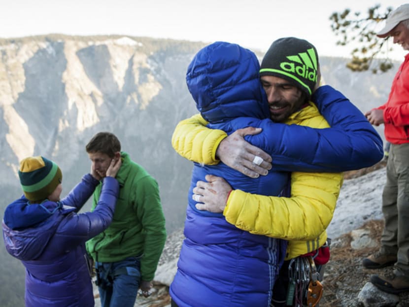 After 19 days, duo completes ‘impossible’ El Capitan free climb