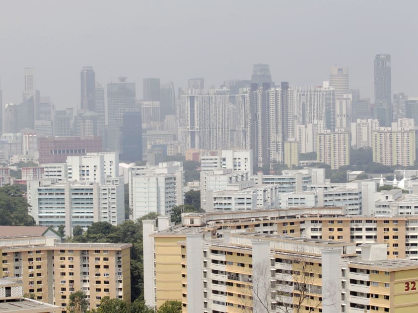 The PSI peaked at 113 at 6am yesterday before tapering off the rest of the day. 
Photo: Wee Teck Hian